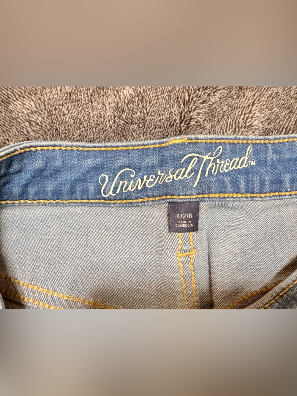 Universal Thread Light Blue Ripped Skinny Jeans - Picture 2 of 4